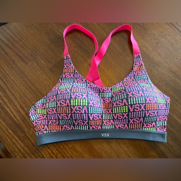 Victoria's Secret Other - Victoria Secret VSX Sports Bra, 36B